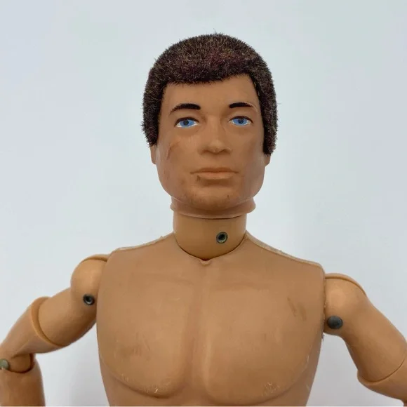 GI Joe 1964 Lot Vtg Flocked Hair Scar Action Figure Clothes Squid Foot Locker